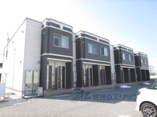 グランドソレーユ壱番館外観写真1