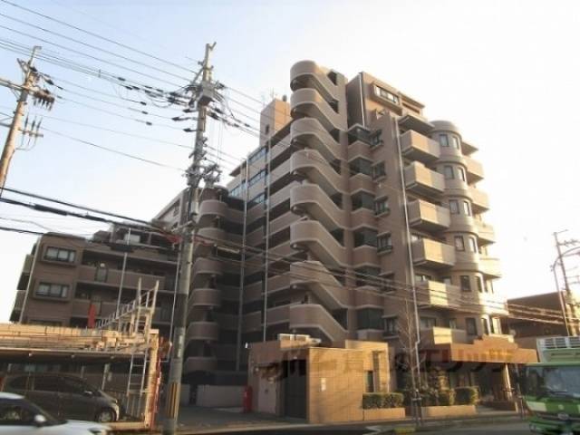 ライオンズマンション淀城公園外観写真3
