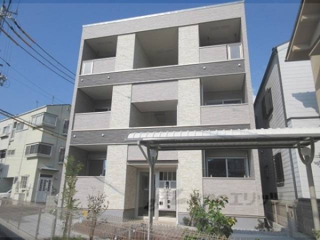 ディアコート栗栖野外観写真1