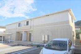 クローバー外観写真