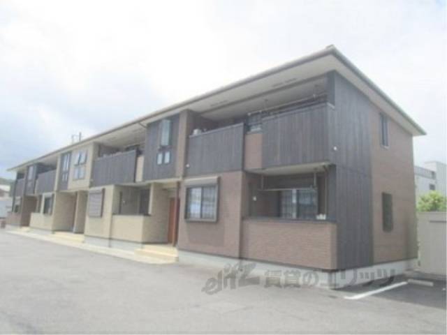 スリーハピネス三幸外観写真1