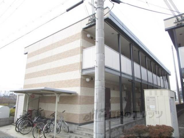 レオパレス眺湖２外観写真2