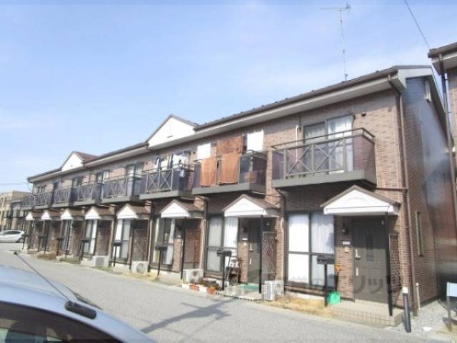 クレストビレッジ２外観写真1