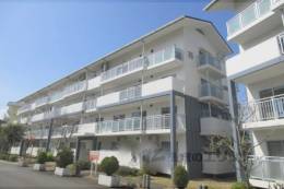 コンフォールかぶと台25号棟外観写真