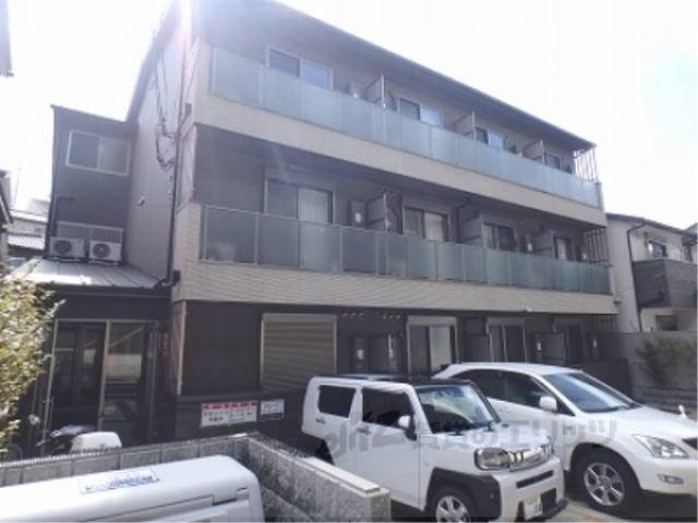 パレ五条清水外観写真1