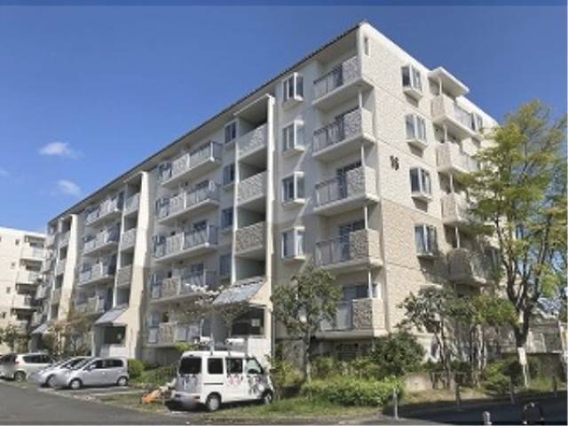 平城左京団地１６号棟外観写真1