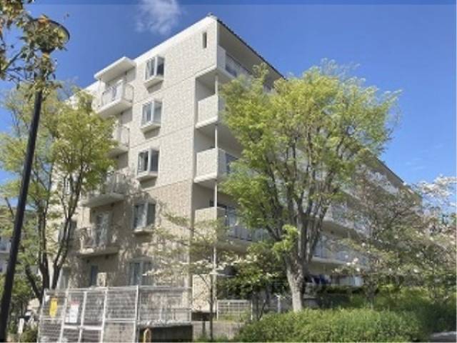 平城左京団地１６号棟外観写真2