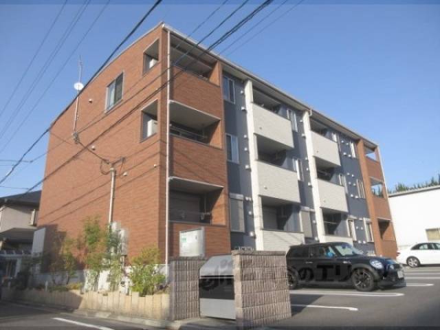 グレイス　ナラヤマ外観写真1