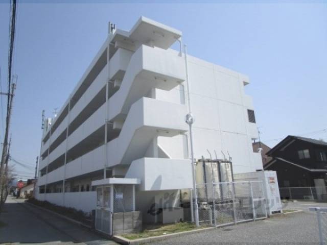 モン・シェリ　マ・シェリ外観写真2