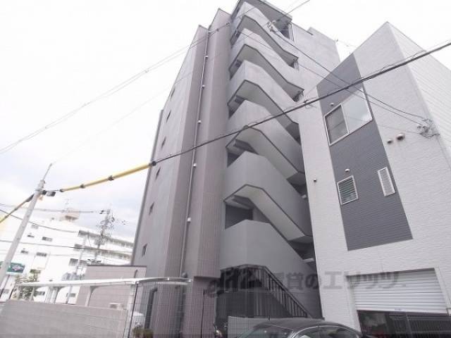 ファーストフィオーレ京都西京極外観写真3