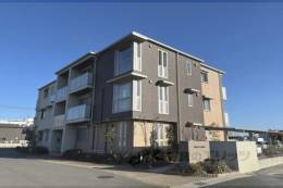 Ｍａｐｌｅ　Ｇａｒｄｅｎ外観写真