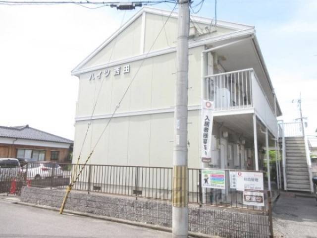 ハイツ西田外観写真3