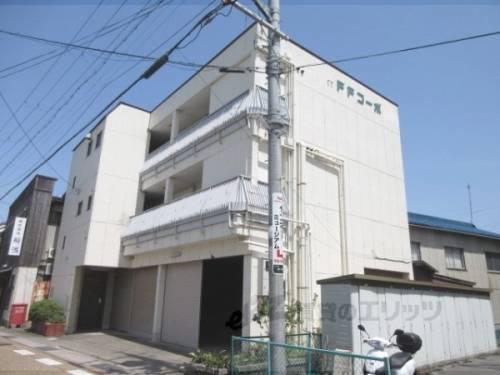 長浜駅より徒歩9分 築26年9ヶ月 3階建の賃貸物件