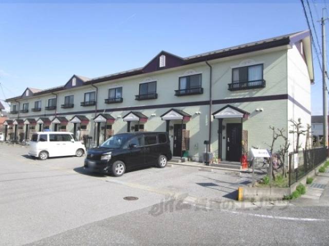 市ノ坪ハイツ外観写真1