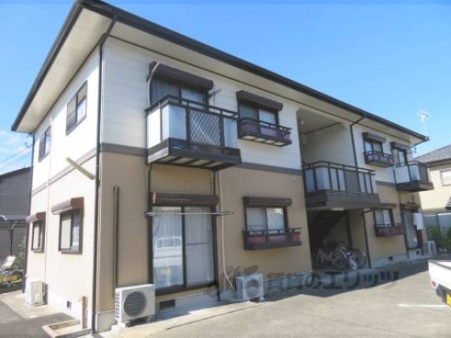 コーポラス堀江外観写真1