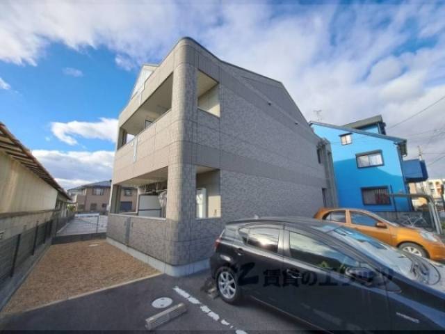 グランディール三条外観写真1