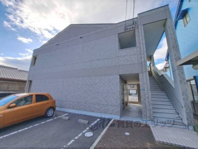 グランディール三条外観写真2