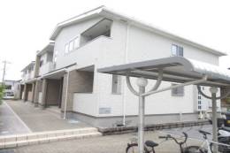 サン・ラザール外観写真