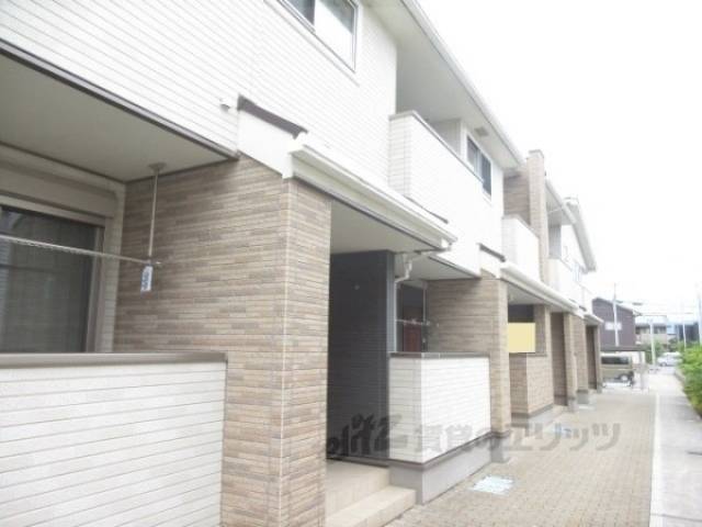 サン・ラザール外観写真3