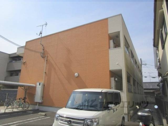 レジデンス芝辻外観写真2
