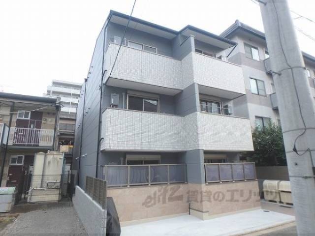 フラッティ天神川三条外観写真1