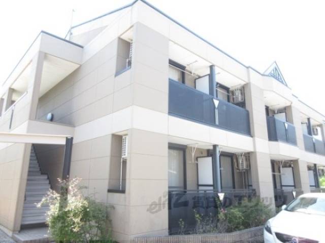 メゾンドラスリーズ外観写真2