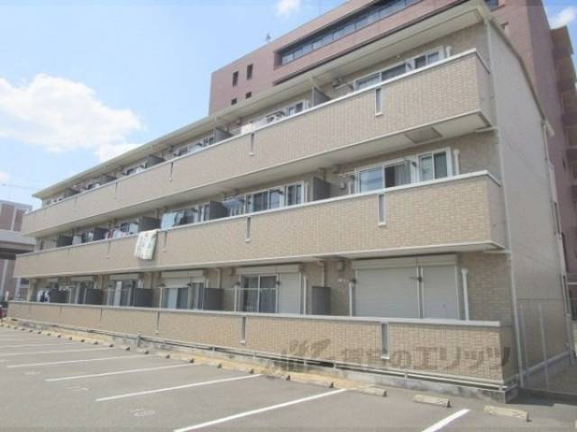 フィオーレ三条外観写真2