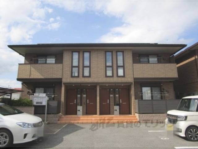 ラルーチェ２外観写真1