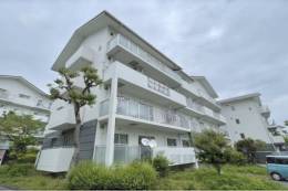 コンフォールかぶと台9号棟外観写真