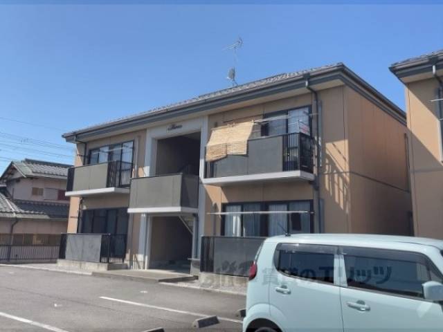 メゾン城町外観写真3