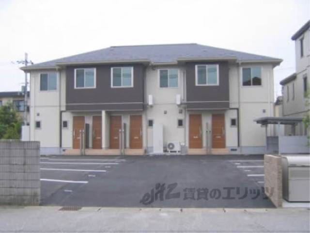 シャーメゾン　メイプル外観写真1