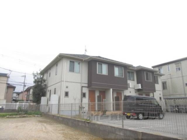 シャーメゾン　メイプル外観写真2