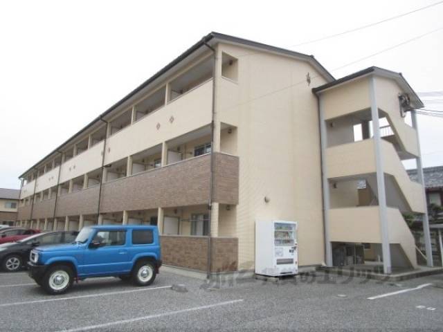 ヴィクトリー2外観写真1