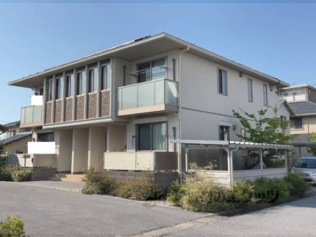 シャーメゾン　ゴッホ外観写真2