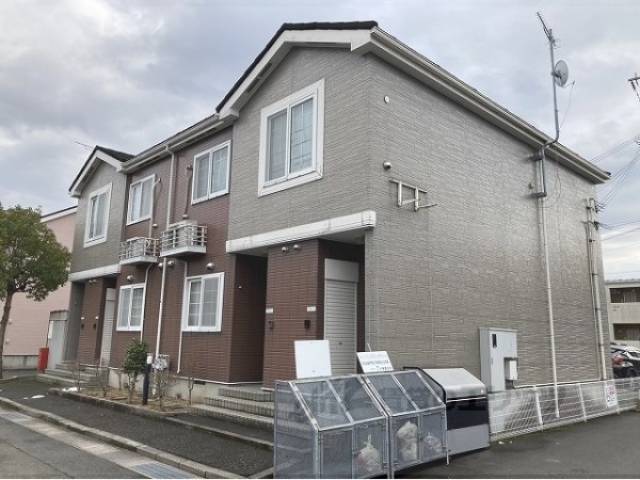 プラース１外観写真1