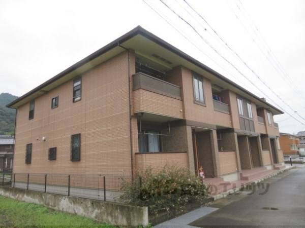 132045の外観写真