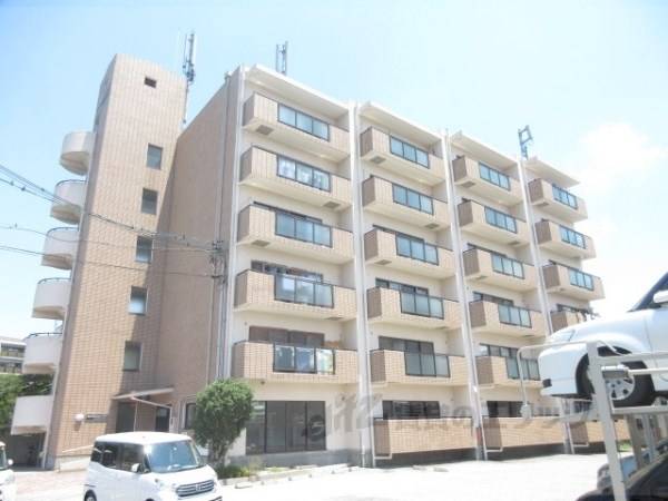 132094の外観写真