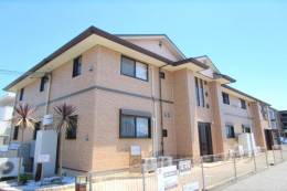 ラキアクア外観写真