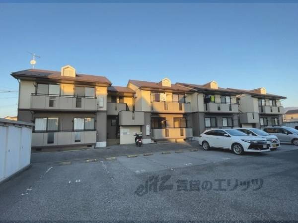 132143の外観写真