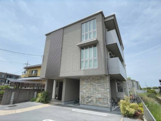 クラッシーメゾン外観写真2