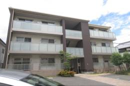 シャーメゾンCLASSET外観写真