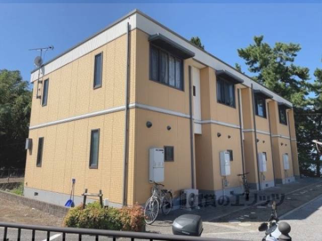 ステージ　リペリアン外観写真1