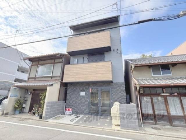 サントス墨染外観写真3