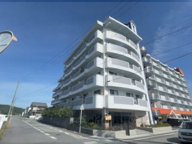 ラフェスタ彦根２外観写真1