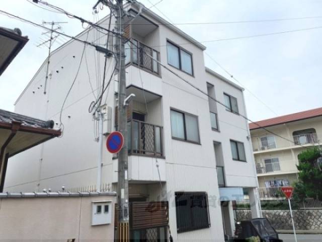 ジュネス東生駒外観写真2