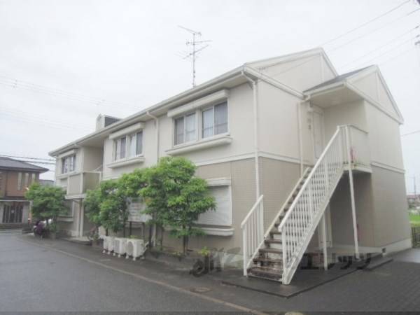 132822の外観写真