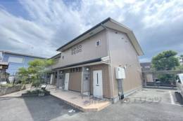 ルンルアン高畑外観写真