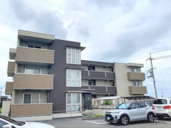 132956の外観写真