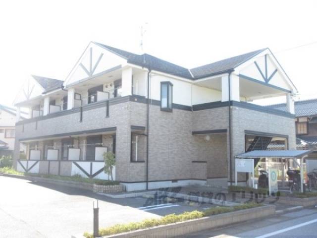 メゾン　やわらぎ外観写真1