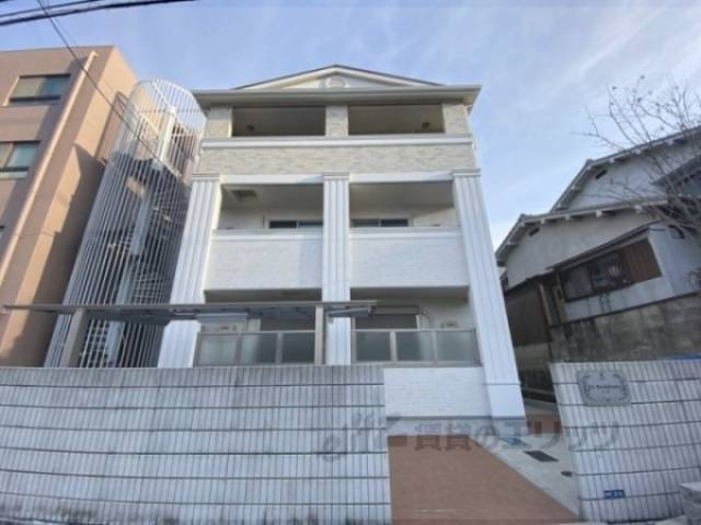 Ｋ’ｓ　Ｒｅｓｉｄｅｎｃｅ生駒外観写真1